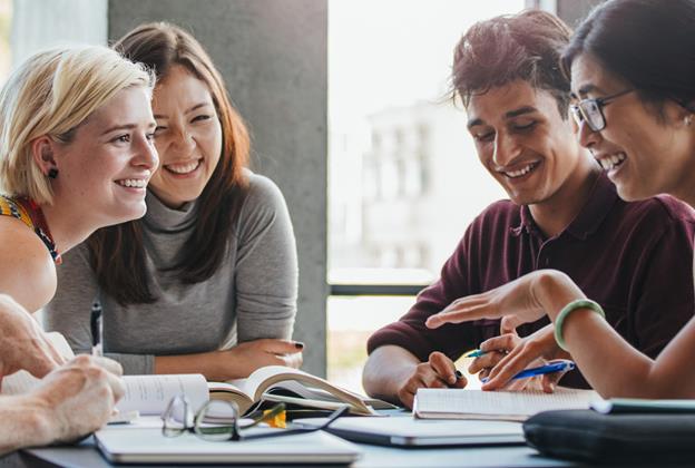 Jeune de 18 à 25 ans